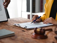 ¿Cómo legalizar un contrato privado?