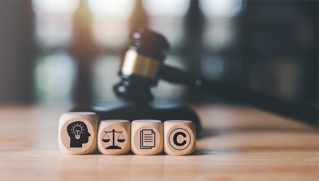 ¿Cómo proteger los derechos de propiedad intelectual en el ámbito empresarial?